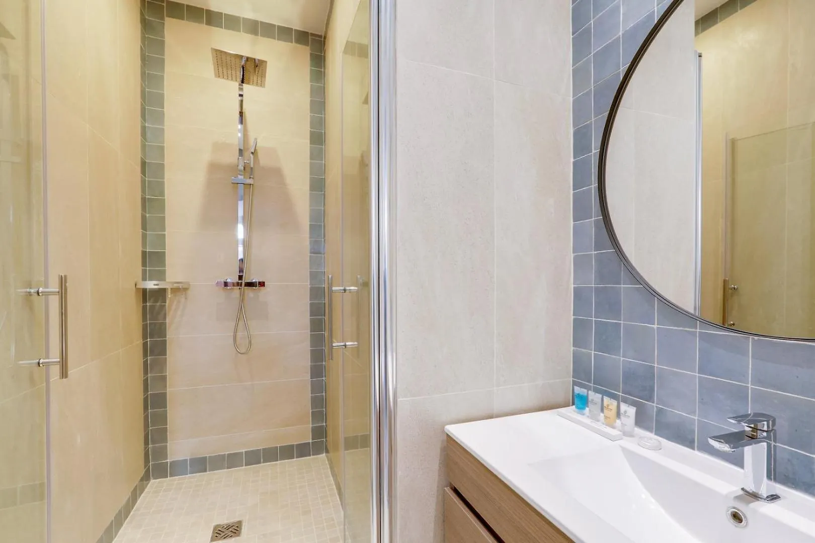 דירה Sublime Appartement Paris 4Br-12P