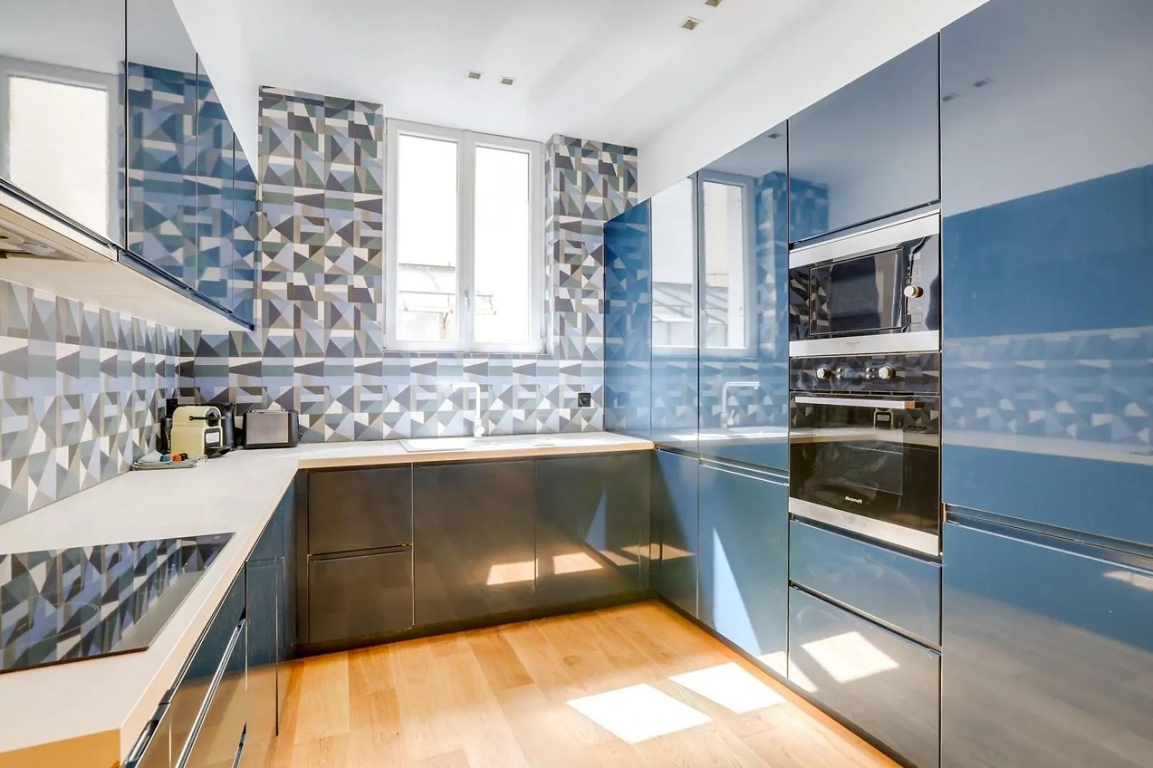 Sublime Appartement Paris 4Br-12P